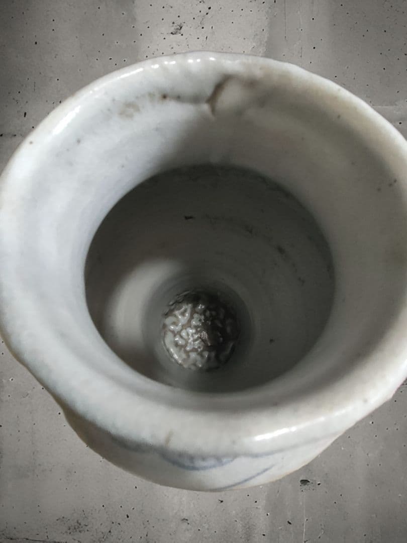 李朝染付壺　李朝白磁　時代物　朝鮮美術