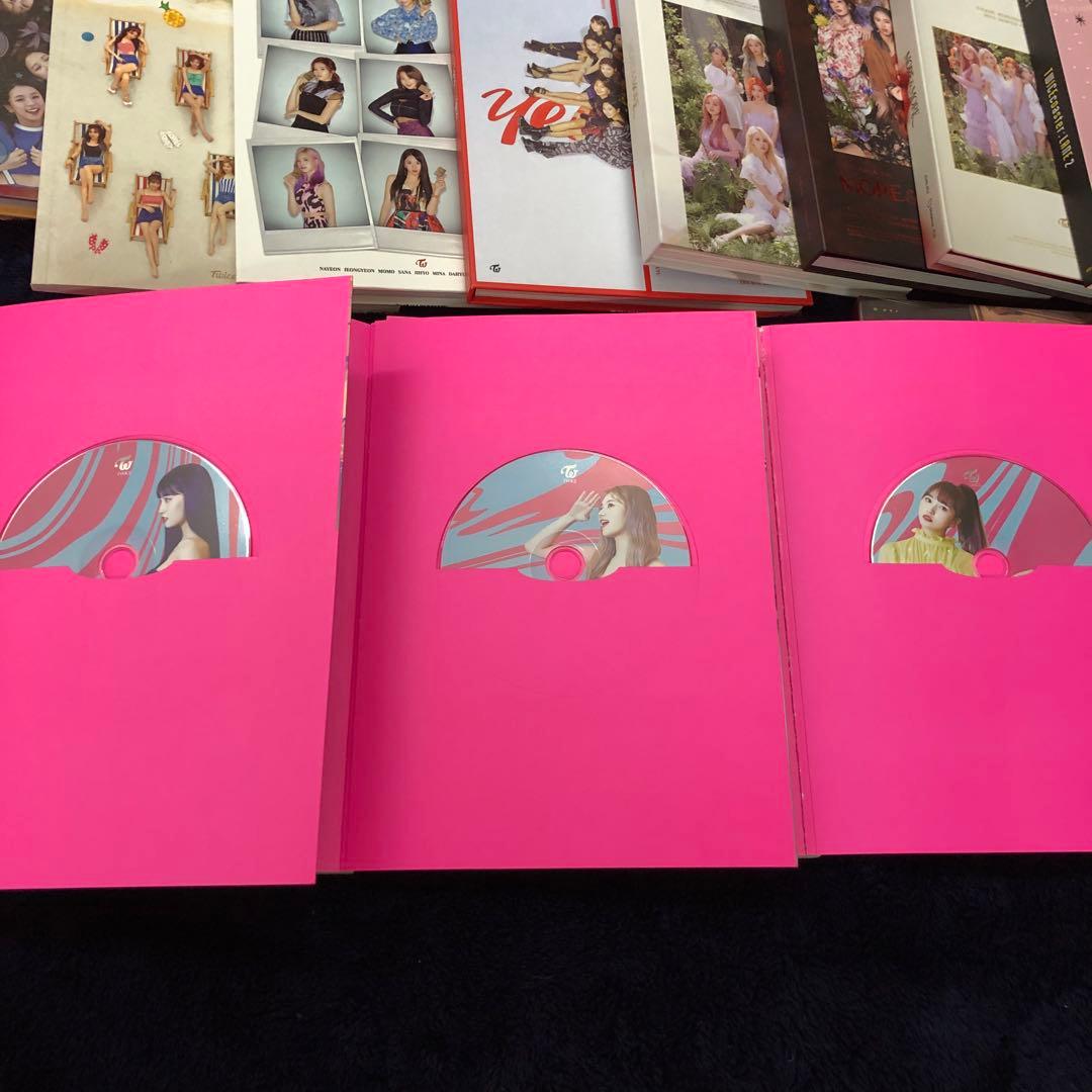 TWICE アルバムまとめ売り 豪華特典 トレカ 初回特典 美品 CD レア