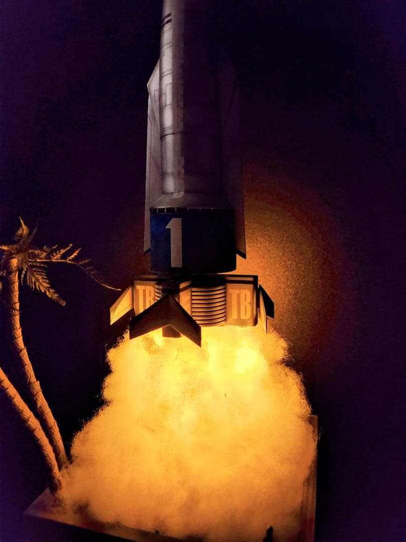 【最終値下げ！】30%オフ　衝撃プライス！TB1号ソフビ40cm電飾プロ製作