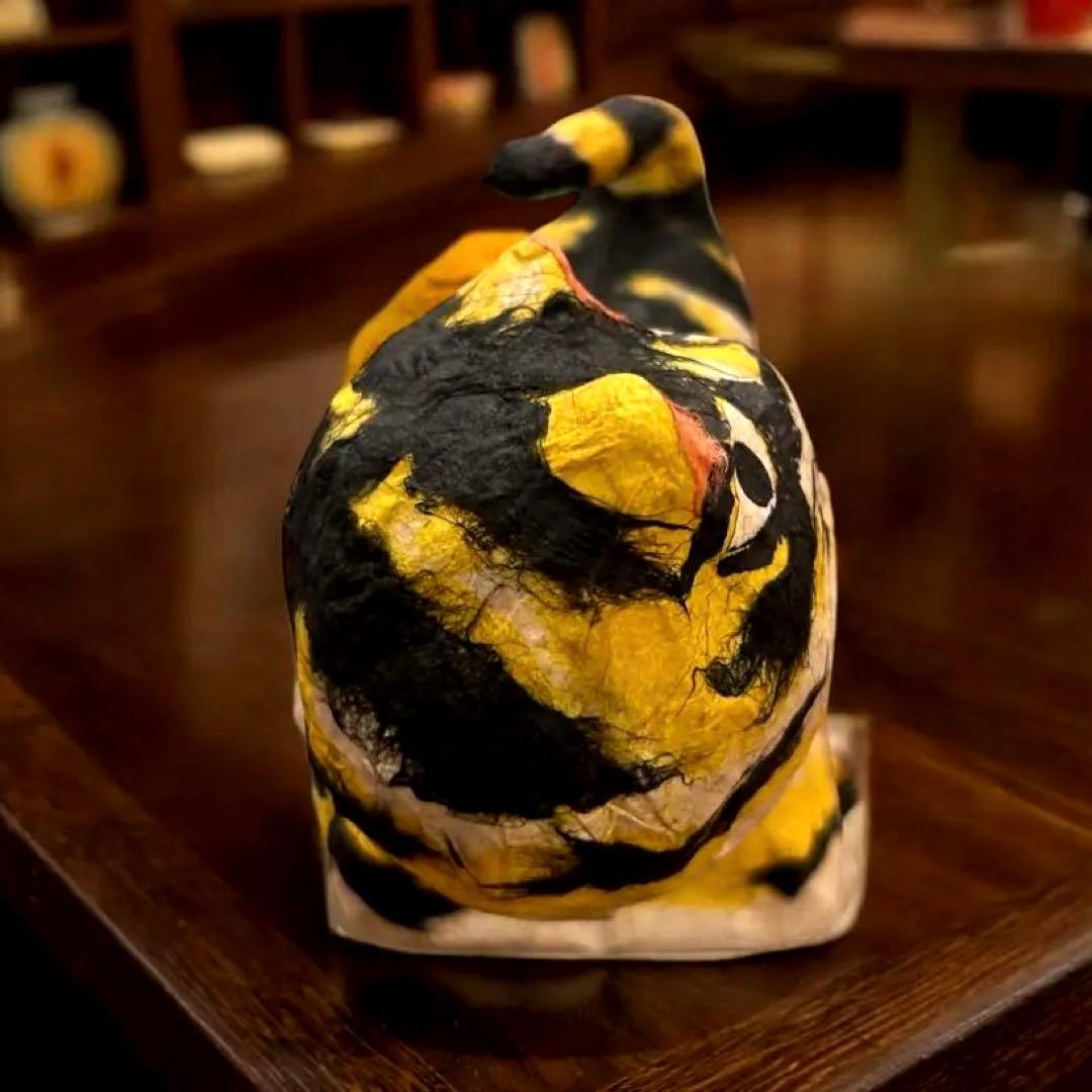 1972年栃木県廃絶郷土玩具 「やはた工房」五十嵐豊 の虎の張子（烏山和紙）民藝