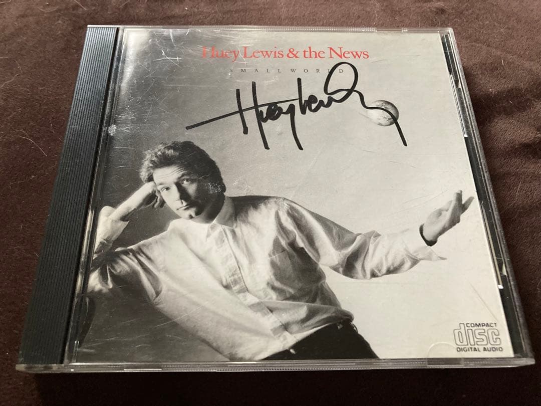 レア　Huey Lewis 直筆サインCD ヒューイルイス & The News