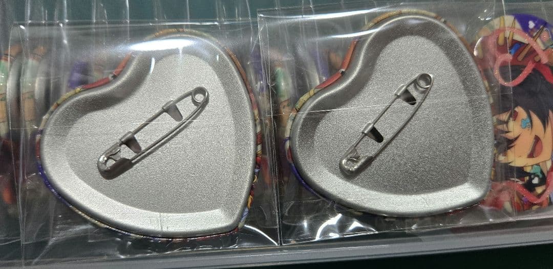 朔間凛月 あんスタ ホワイトデー ハート缶バッジ 50個セット