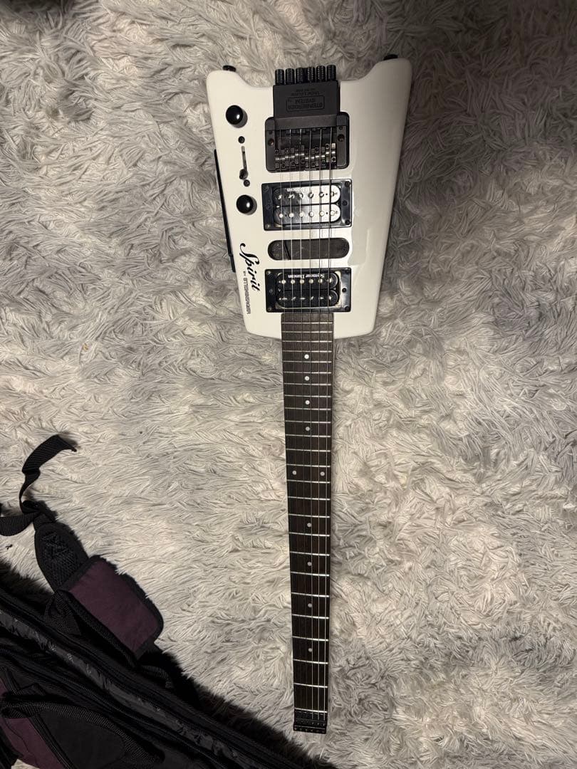 スタインバーグSpirit Stealth エレキギター ホワイト