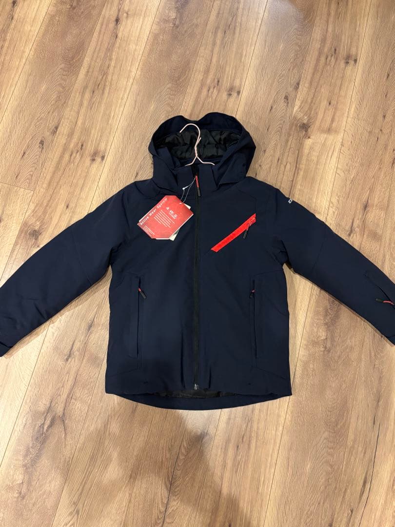 定価19,030円　新品アイスピークicepeak 140cm スキーウェア