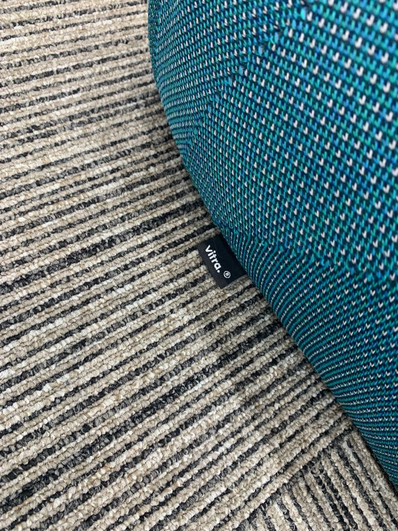 ヴィトラ レスティング ベア　カラー　ターコイズ