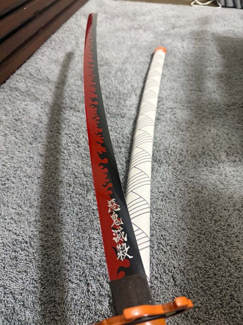 鬼滅の刃　煉獄杏寿郎　日輪刀　模造刀（高級モデル