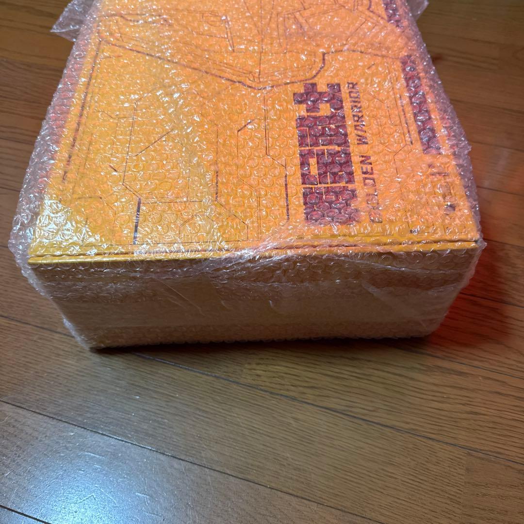 「神馬模型 1/100 黄金武士」　海外製　中華プラモ