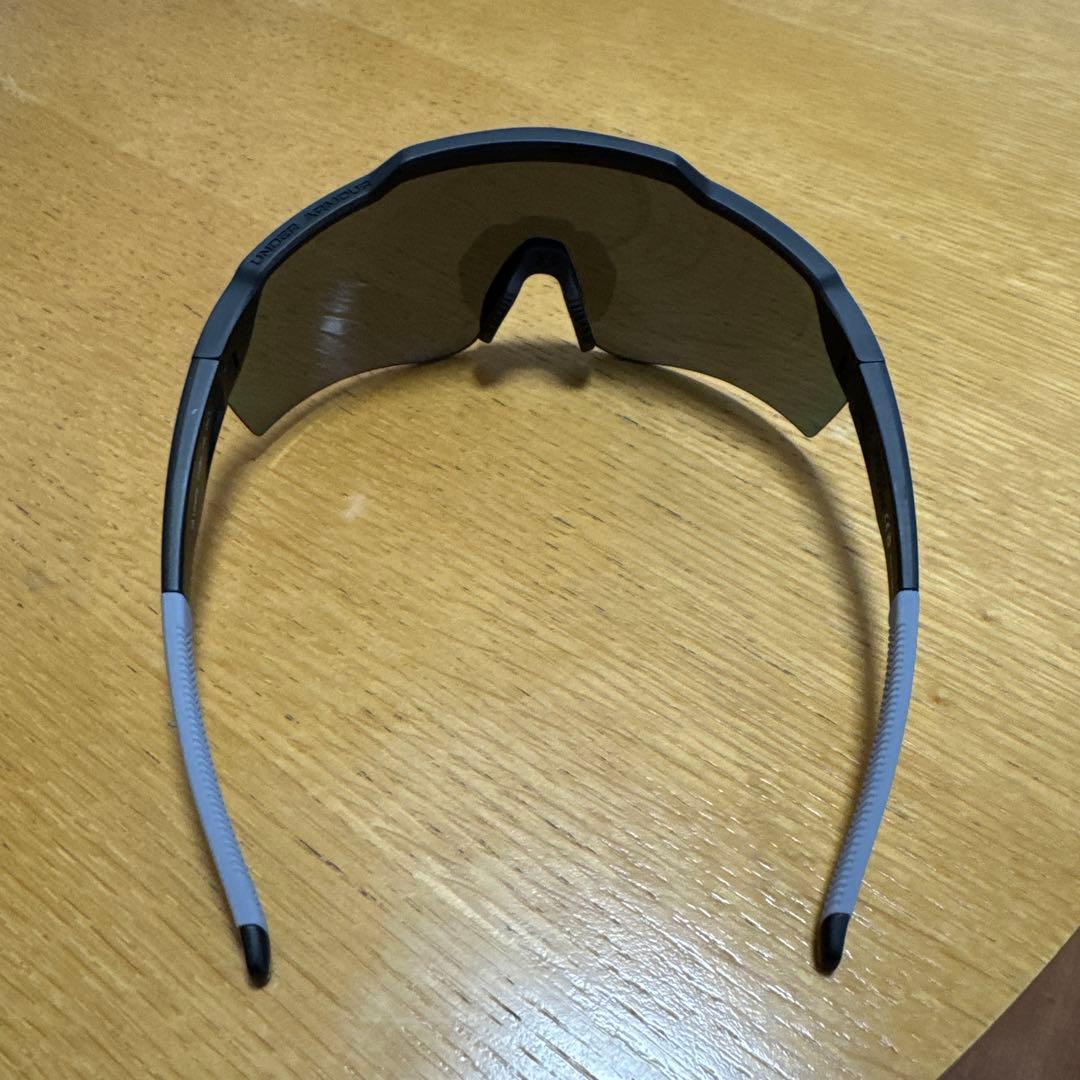 アンダーアーマー　サングラス