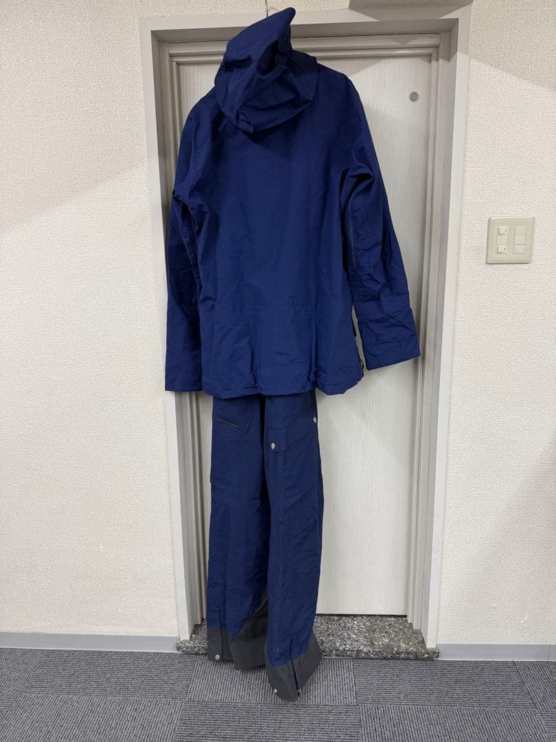 BLACK CROWSブラッククロウズSKI 上下ウェア