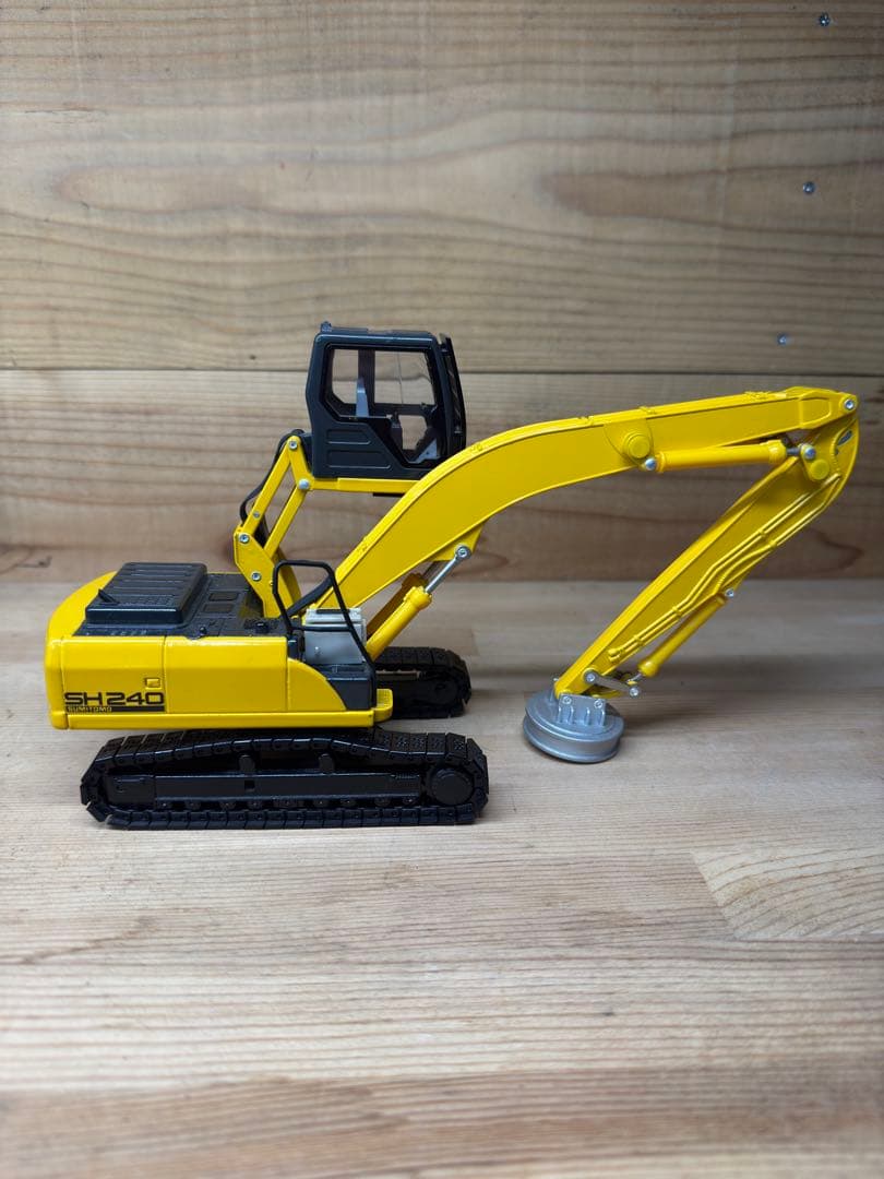 ミニカー SUMITOMO SH240 1/40