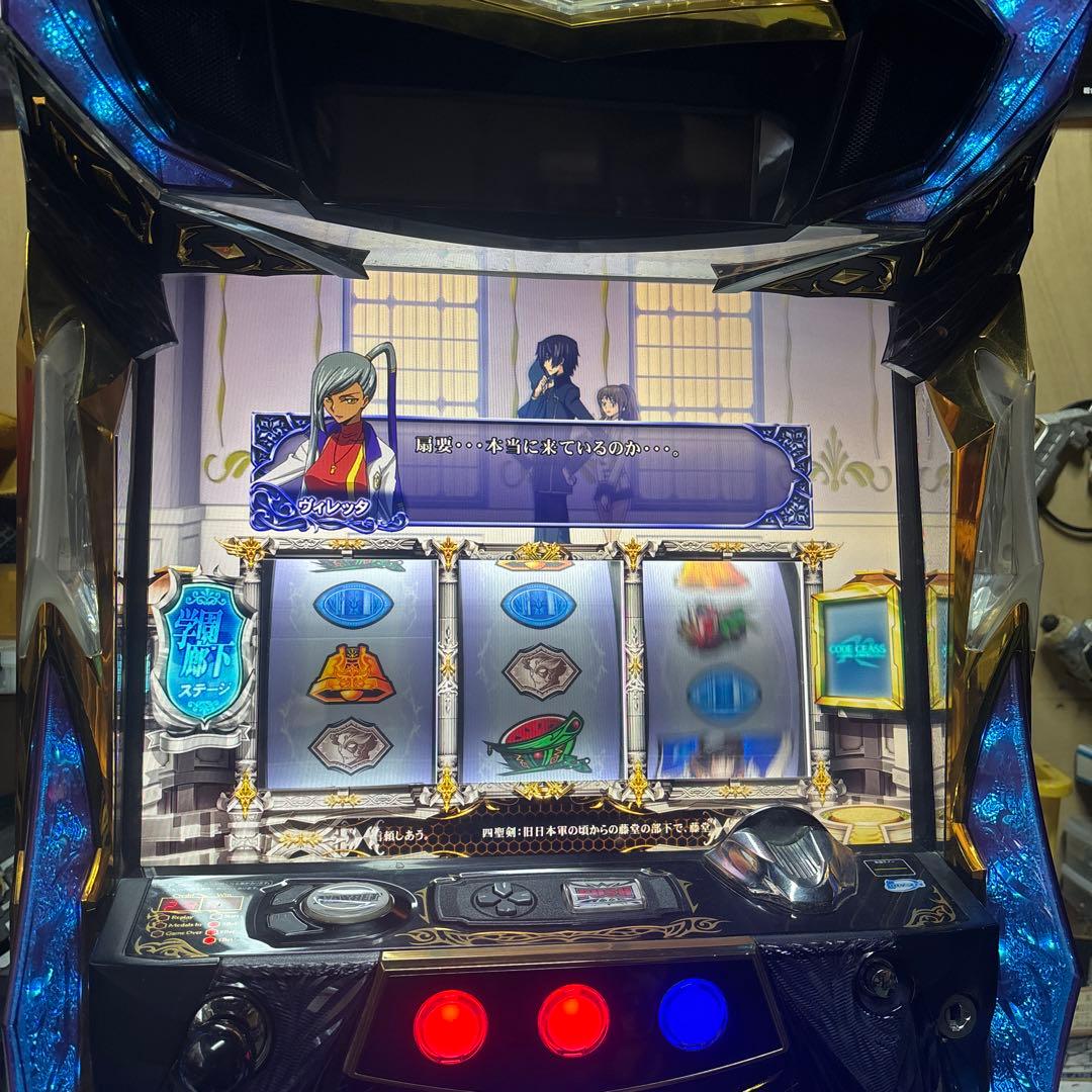 コードギアス反逆のルルーシュR2不要機仕様　実機