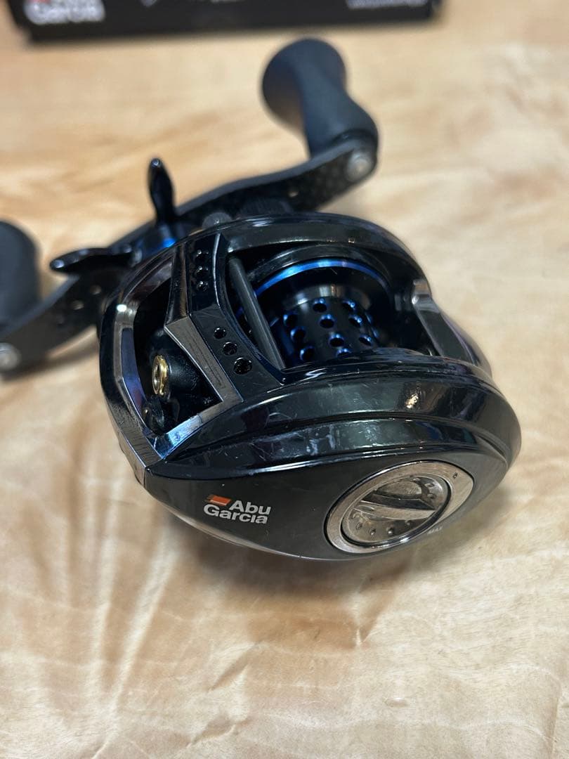☆Abu Garcia Revo deez6＋シャロースプール+マグネット2個