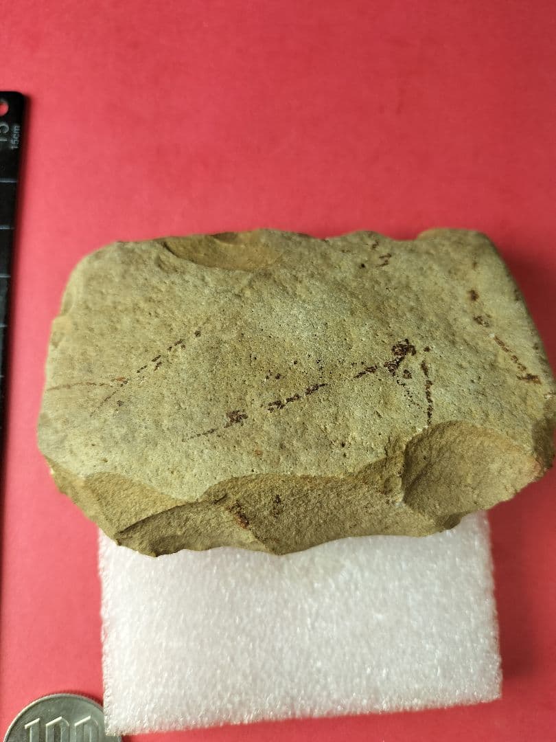 半磨製石器 (出土品) 握斧？旧石器時代 約95㍉×60㍉×20㍉180g