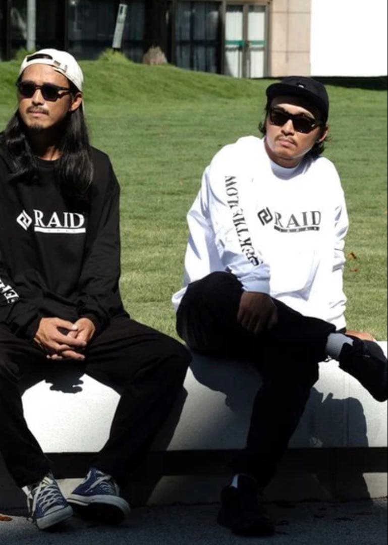 RAID JAPAN OFFICIAL LOGO ホワイト　Lサイズ