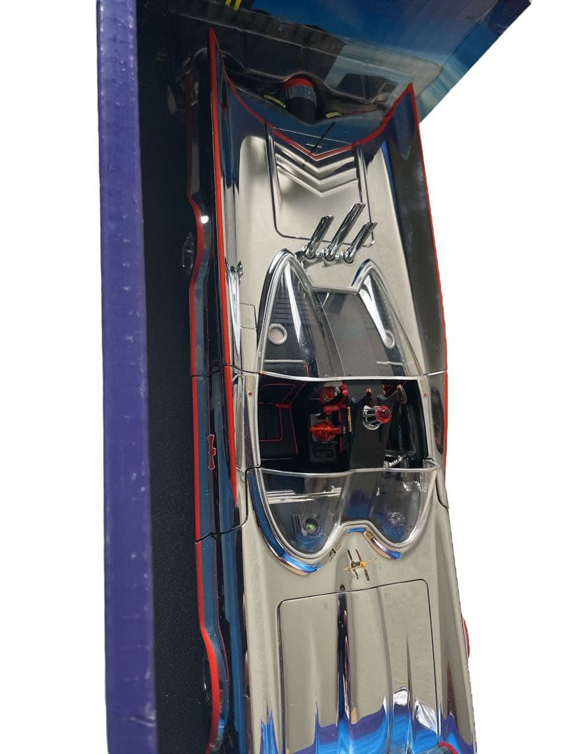 限定3000台　MATTEL 1/18 エリート バットモービル シルバーメッキ