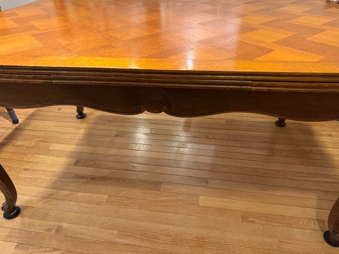 フランスアンティークダイニングテーブル