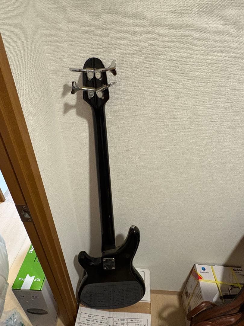 YAMAHA ベース　アンプ付き