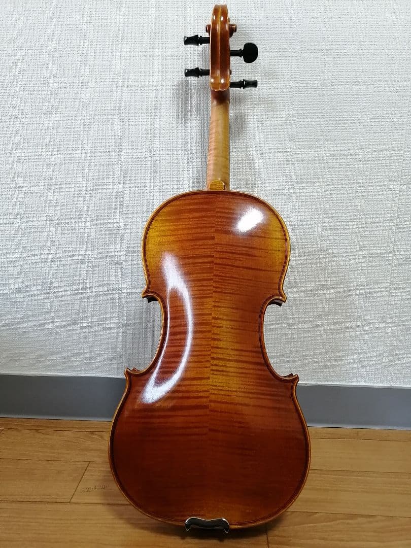 ドイツ製ヴァイオリン　(a fine german violin)