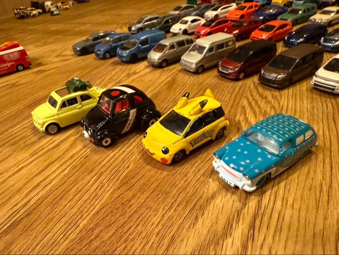 ミニカーまとめ売り201台＋3機　現在最低価格