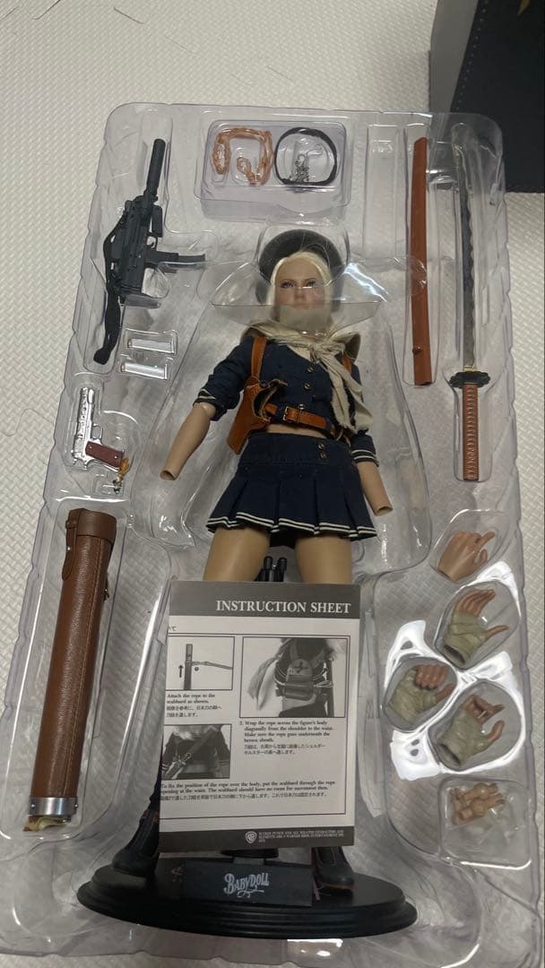 ホットトイズ　フィギュア　サッカーパンチ　Babydoll 12インチフィギュア