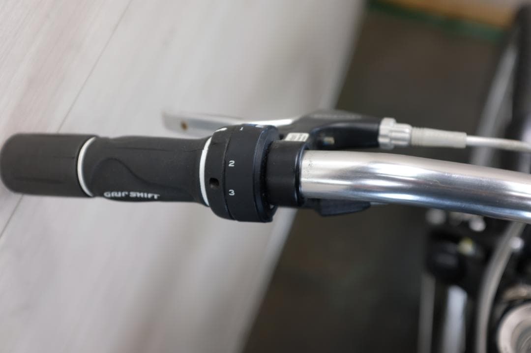 ★美品！GIANT CS3200 700C アルミ 21速 430mm クロス