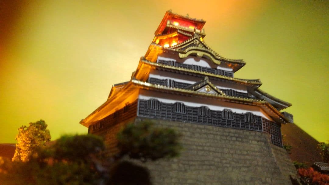 お城✨SP仕上げ✨秋の安土城✨プラモデル✨製作受付画像‼️