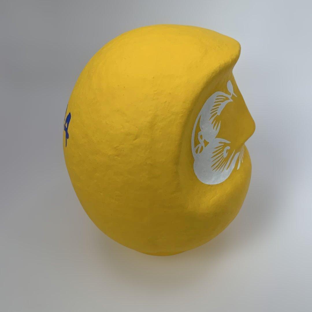 イエローの鶴模様置物 2024年