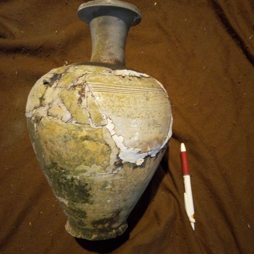 瀬戸　古い陶器の花瓶　発掘品　つなぎ合わせ