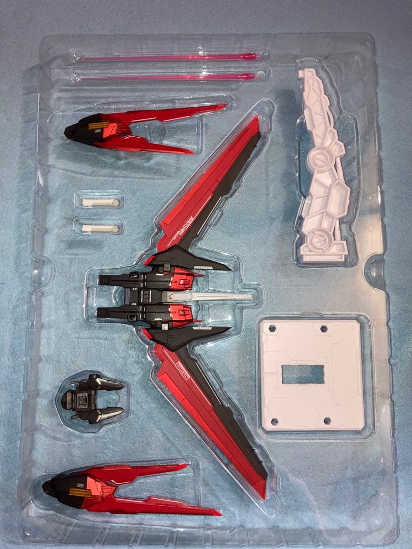 美品　メタルビルドストライクガンダム＋3装備