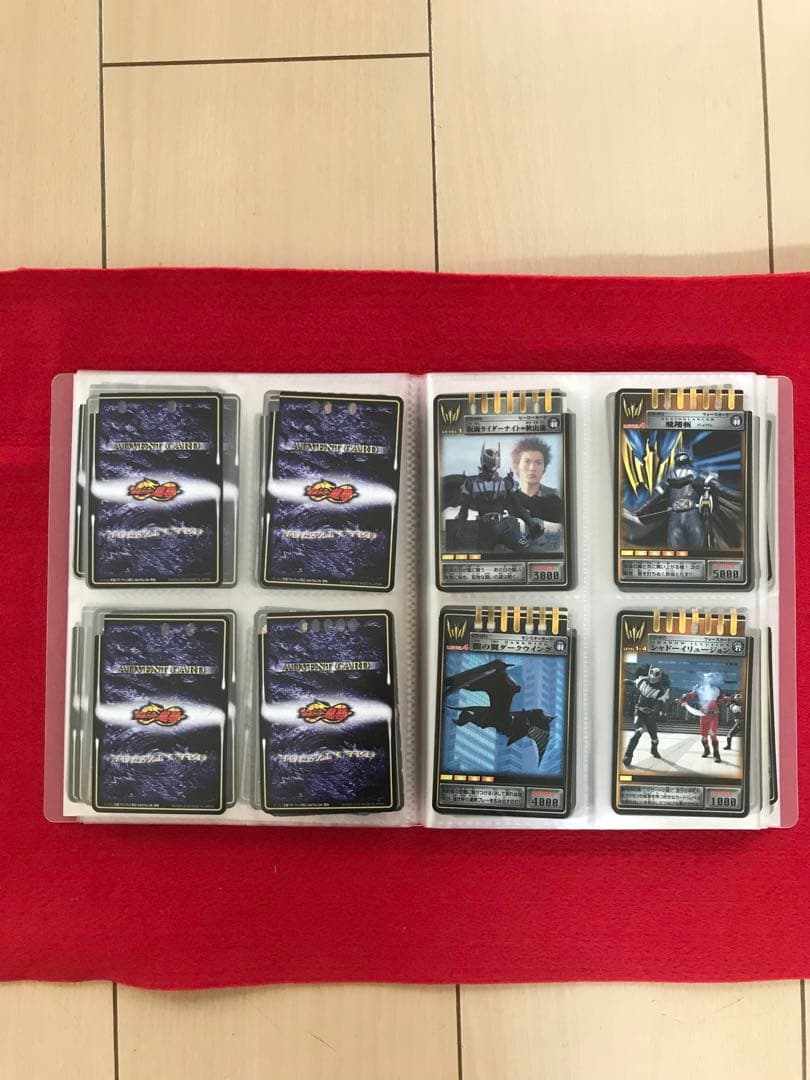 まとめ売り美品151枚　仮面ライダー龍騎アドベントカード