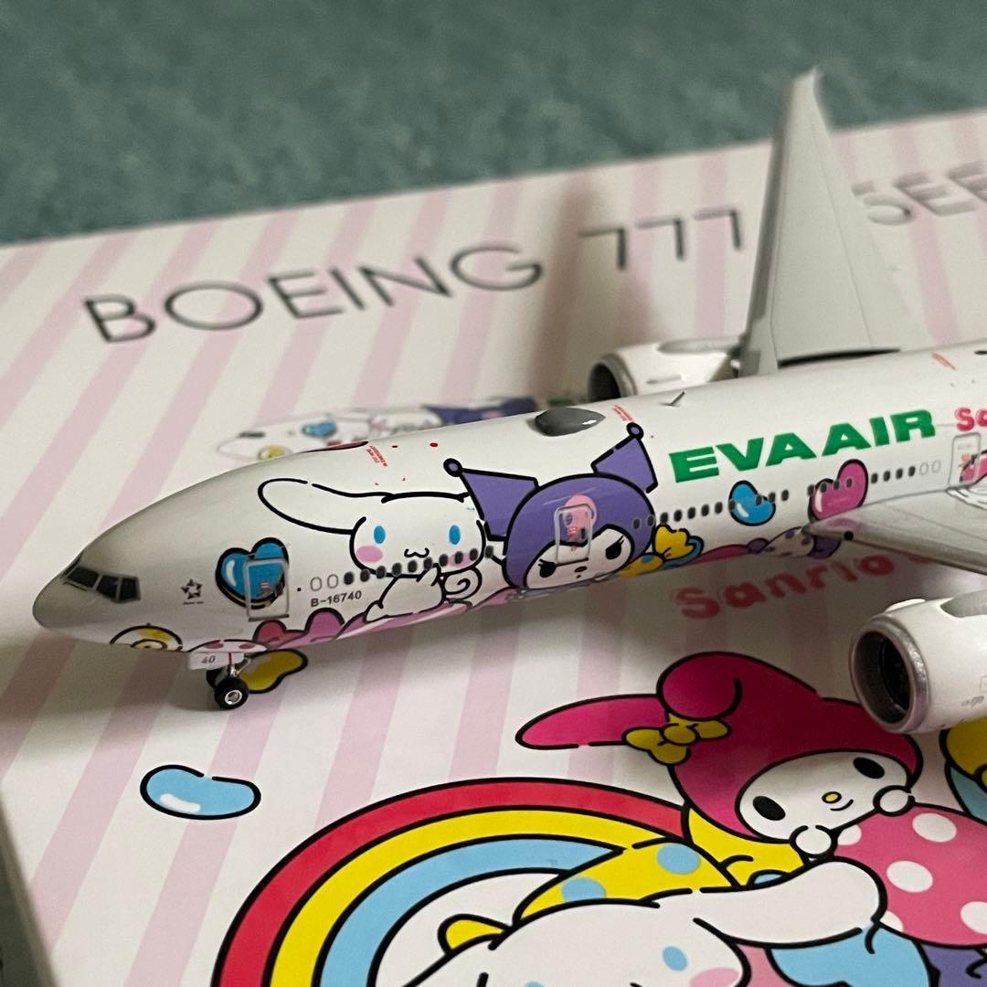 EVA AIR エバー航空 777-300ER ハローキティ LOLLY PH