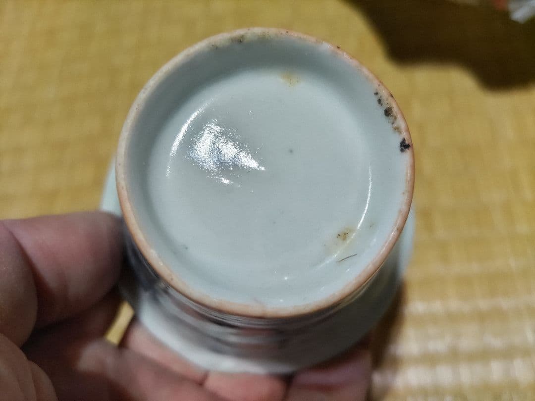 古伊万里　初期様式　広東型　そば猪口　菊絵　生掛け・厚底