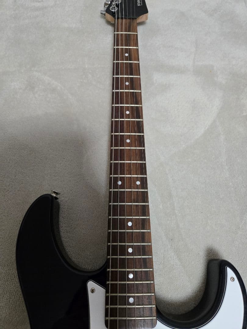 [美品]YAMAHA Pacifica212VFM ストラップ チューナー付き