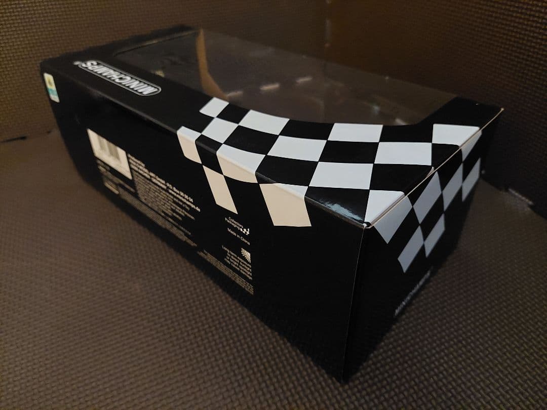 ミニチャンプ 1/18 ＃７ ロータス E21 K.ライコネン 2013