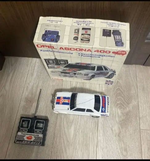 希少OPEL ASCONA 400　ラジコンカー　TAIYO ジャンク品