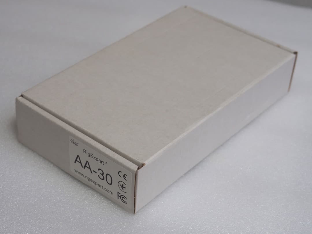 ■Rigexpert リグエキスパート AA-30 SWRアンテナアナライザー