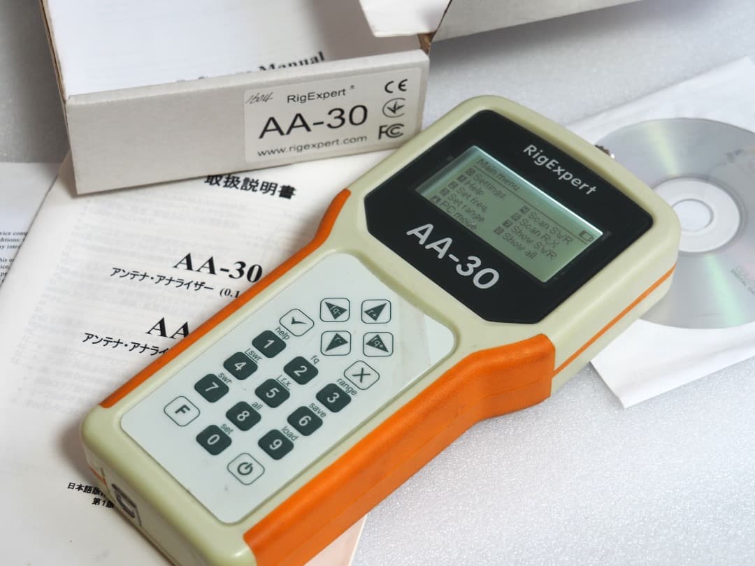 ■Rigexpert リグエキスパート AA-30 SWRアンテナアナライザー