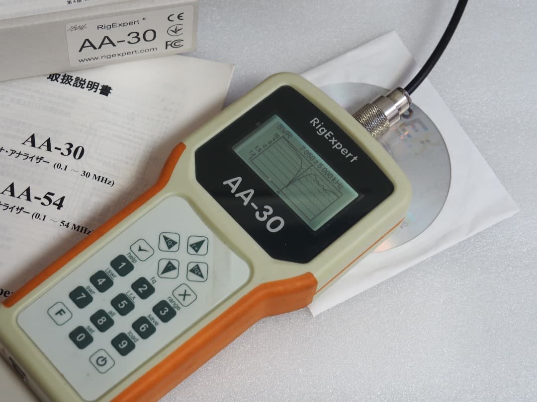 ■Rigexpert リグエキスパート AA-30 SWRアンテナアナライザー