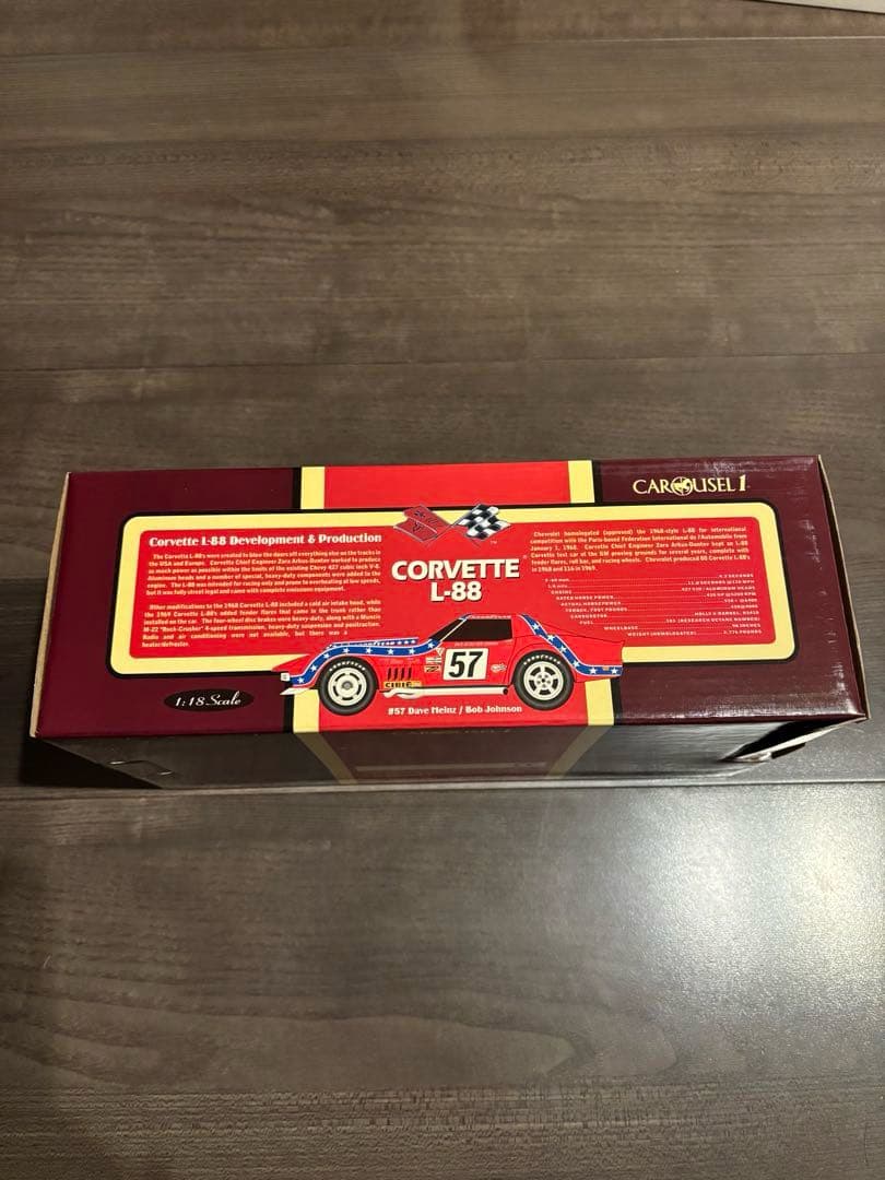 カルーセル１#4601 コルベットＬ-88 1972セブリング　1/18