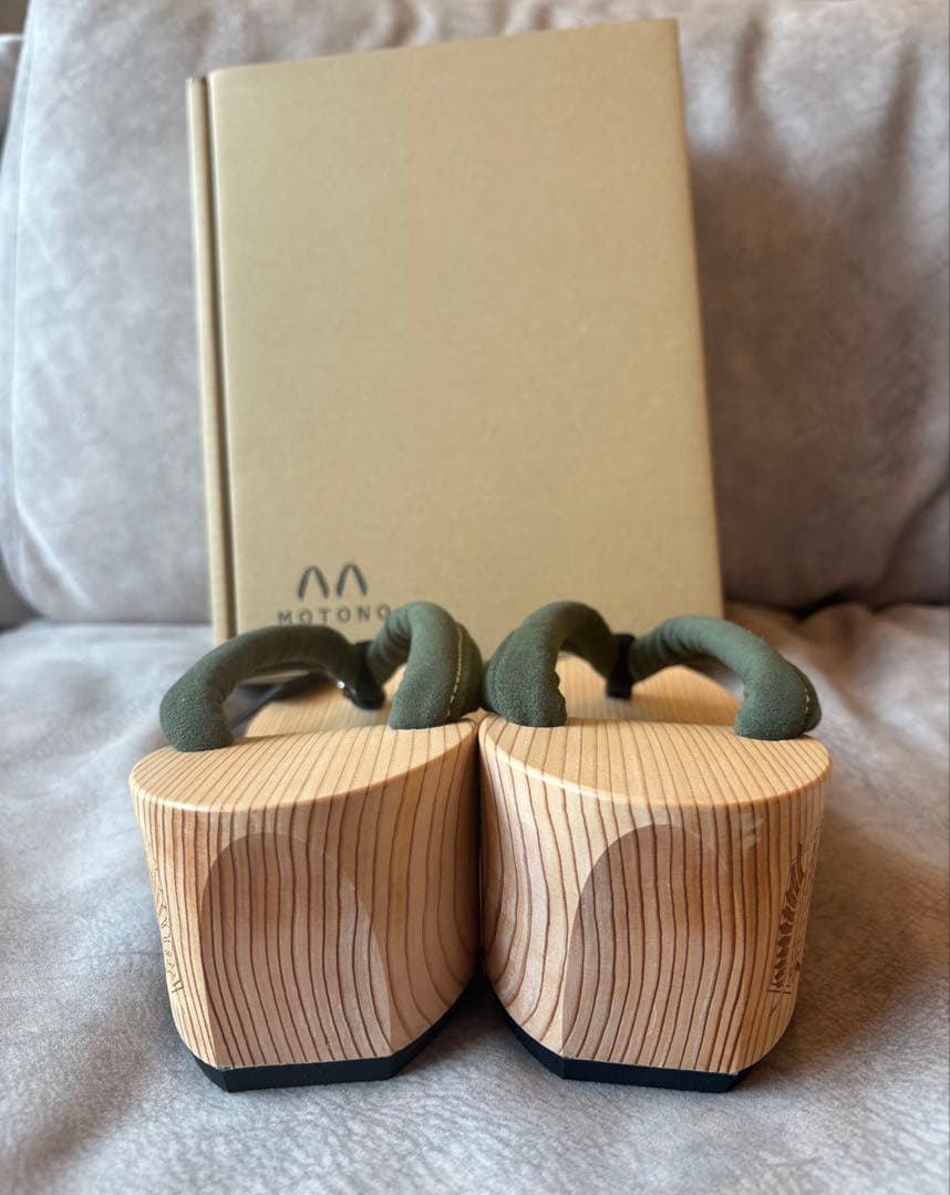 進撃の巨人　進撃の日田　下駄