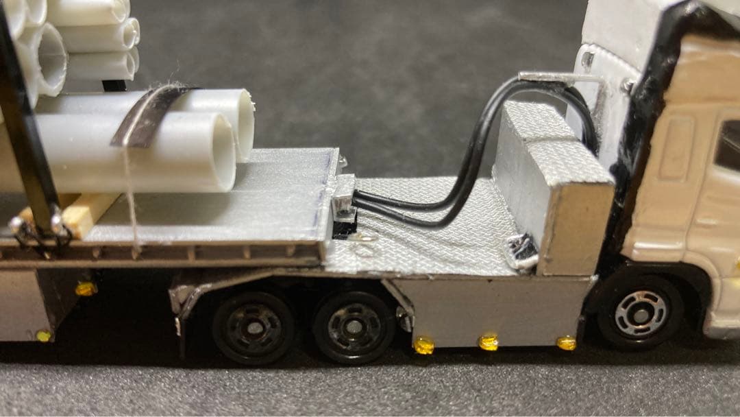 トミカ風ミニカー改造日野プロフィアまな板トレーラー