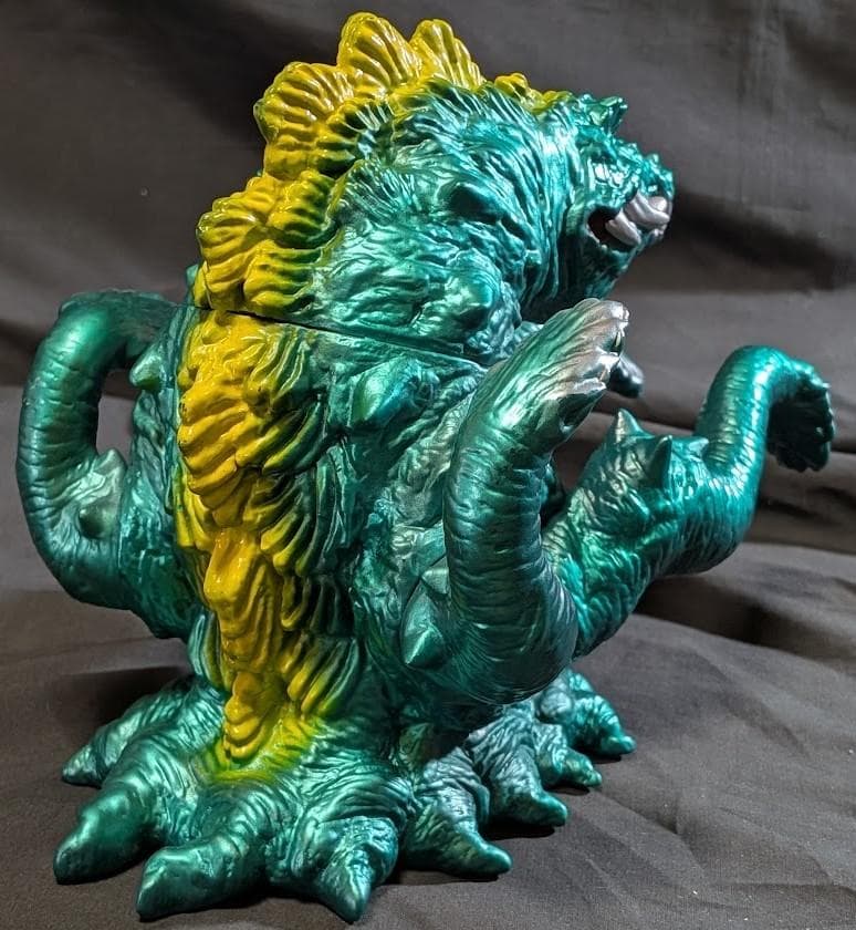 ビオランテ（Ｍ１号）ソフビフィギュア 平成ゴジラＶＳシリーズ