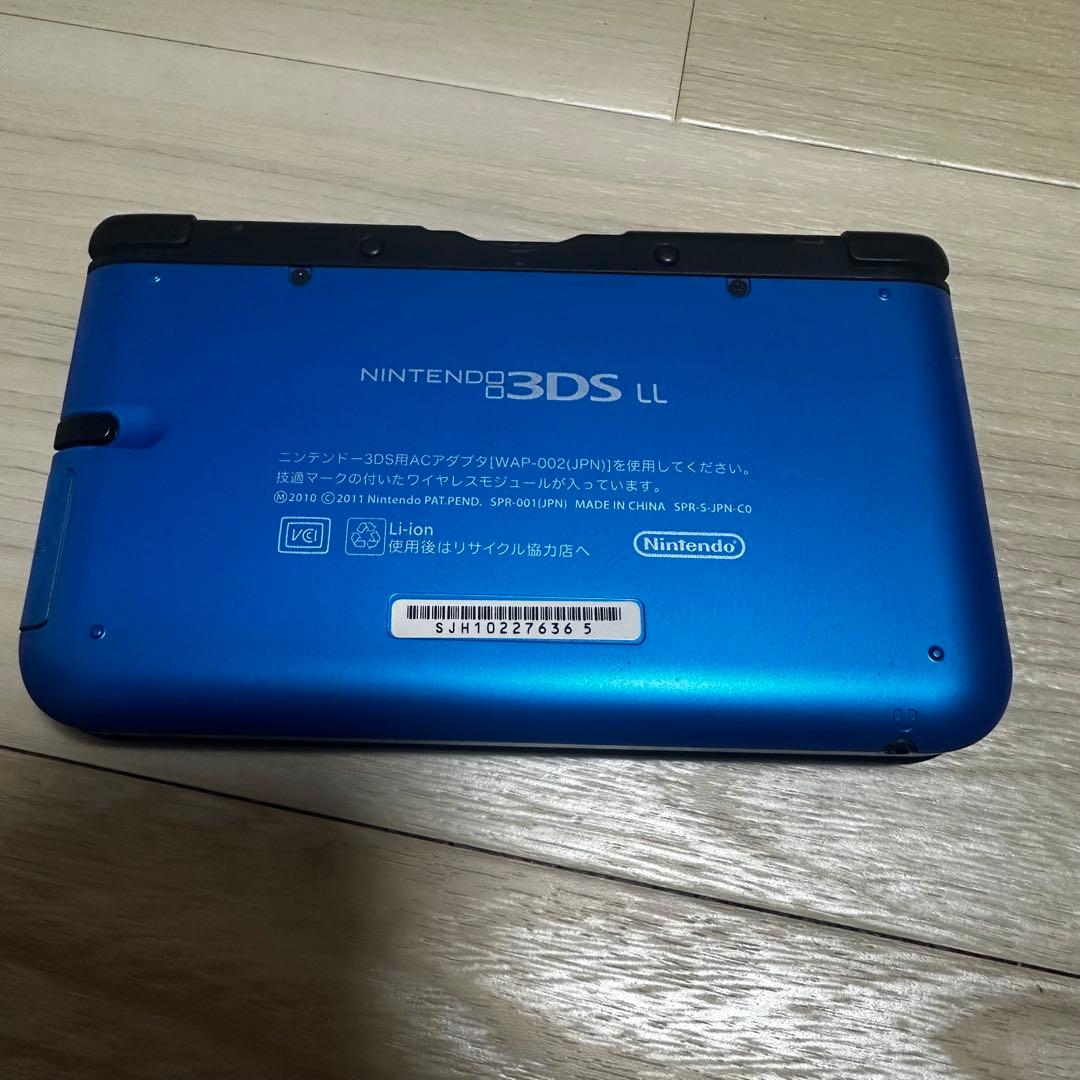 ニンテンドー 3DS LL ブルー×ブラック