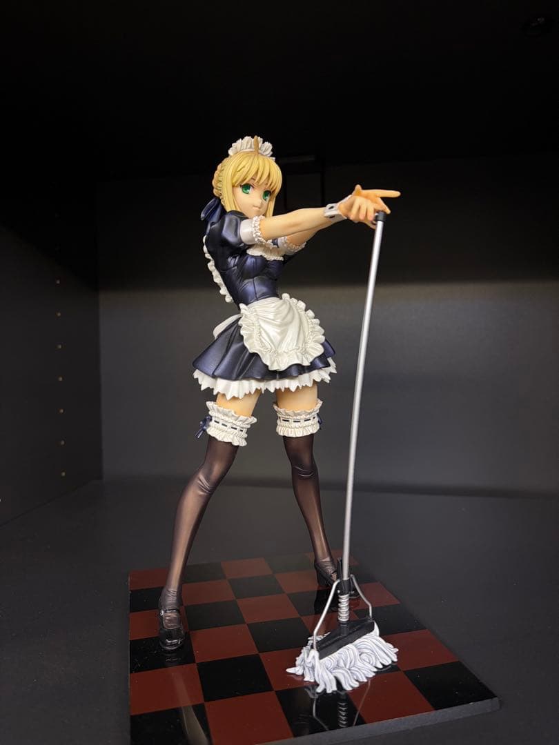 【週末値下げ】Fate セイバーフィギュア3体セット