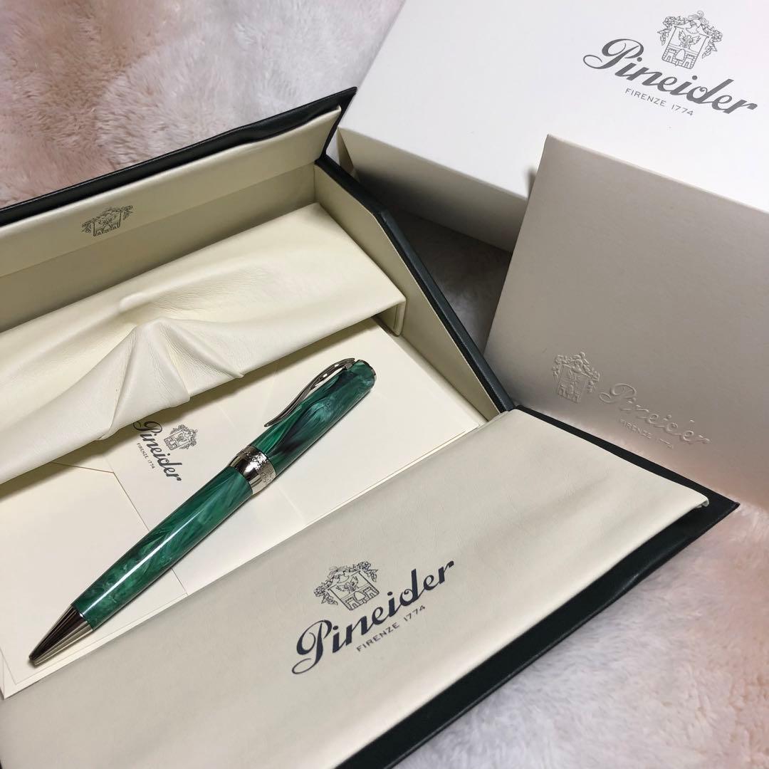 新品未使用 廃番品 ピナイダー ボールペン ジェムストーン マカライトグリーン