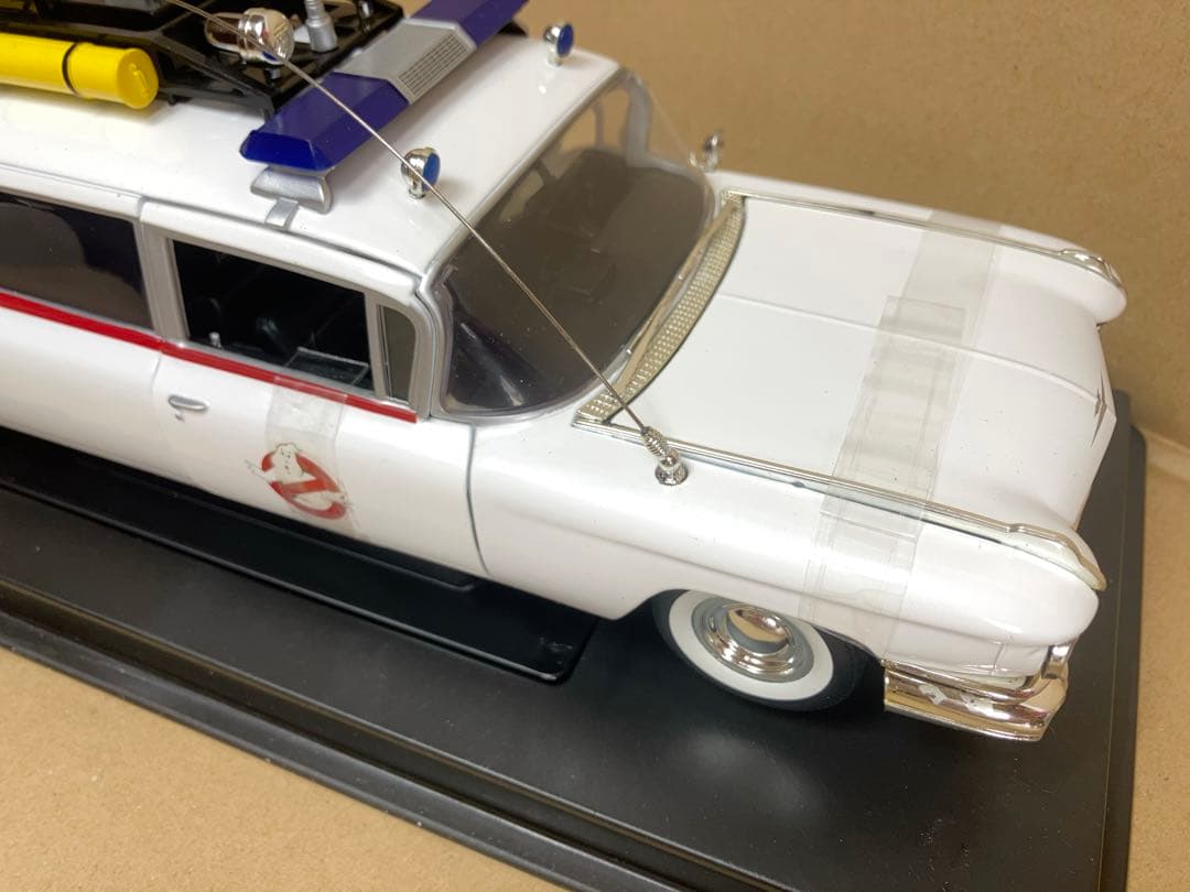 【未使用品】1/18 ゴーストバスターズ ECTO1 キャデラックJOYRIDE