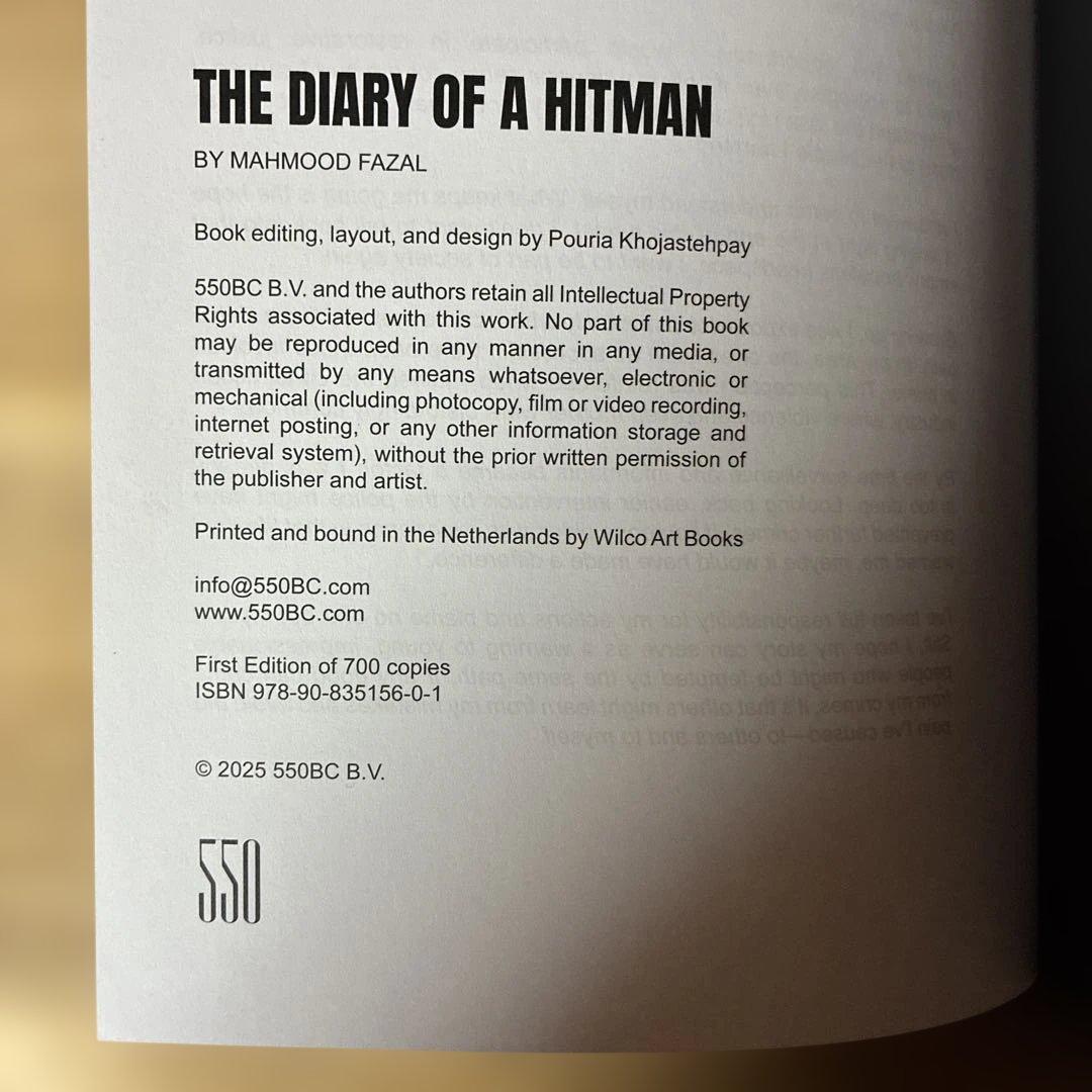 アート・デザイン・音楽 THE DIARY OF A HITMAN BY MAHMOOD FAZAL