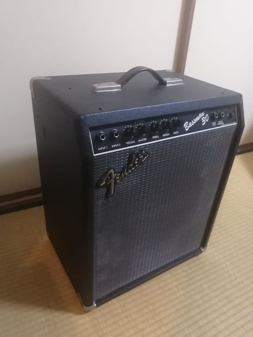 【希少・完動品】Fender JAPAN BASSMAN 30 ベースアンプ