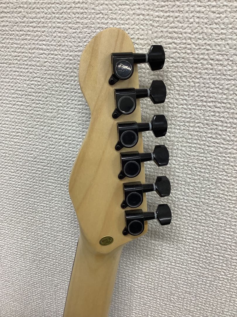 【大人気！】漆黒のエレキギター SELDER セルダー ストラトキャスター