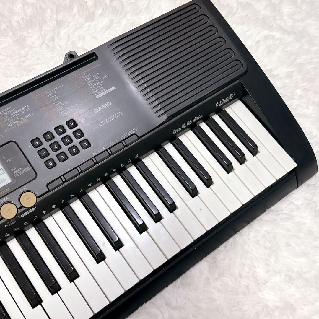 CASIO 61鍵盤 光ナビゲーション　キーボード LK-113 電子ピアノ